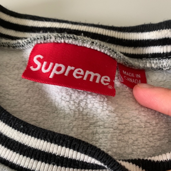 Supreme New York Gray Sweatshirt - Picture 2 of 4